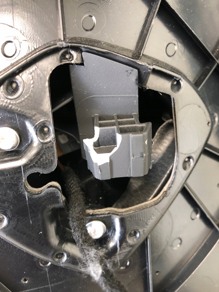 фото №6, Обшивка двері правий перед audi q5