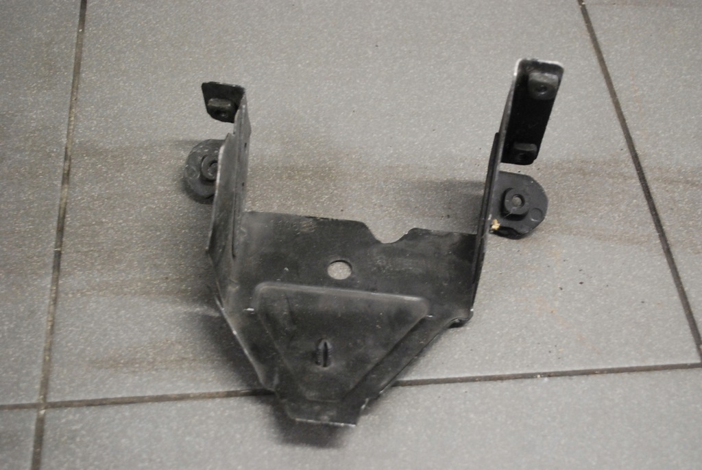 фото №1, Защита кронштейн замка капот mercedes a1696220028