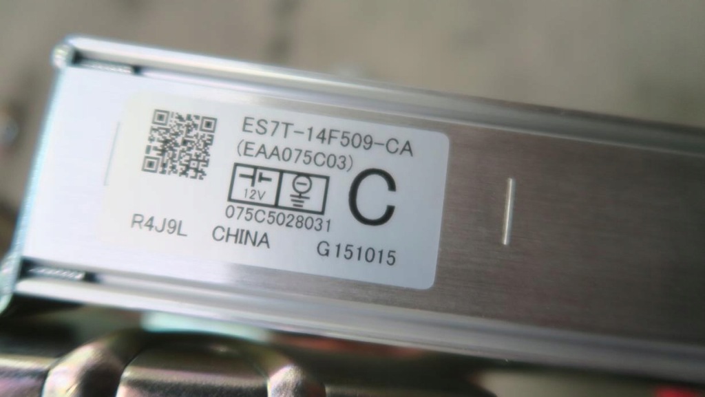 фото №2, Ford mondeo mk5 fusion usa усилитель радио