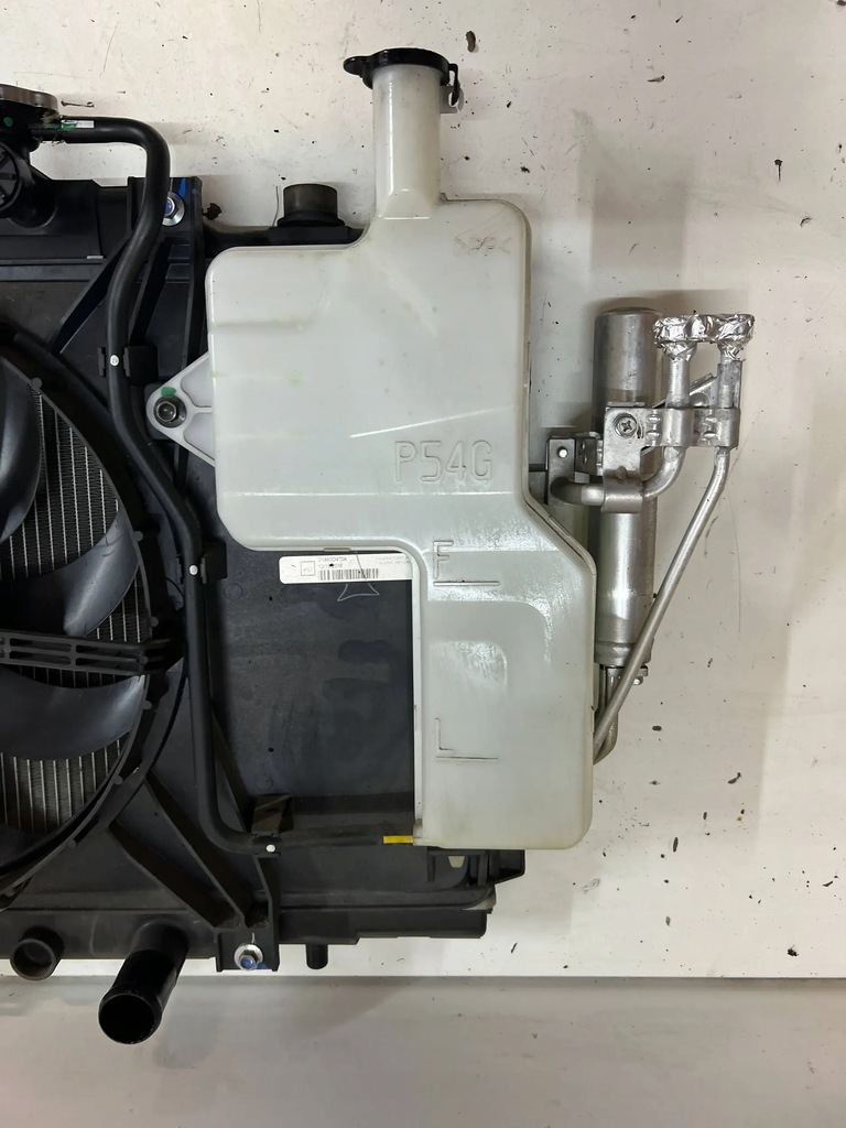 фото №13, Mazda 2 dj 14- 1.5 b skyactiv комплект радіатор wody кондиціонера вентилятор