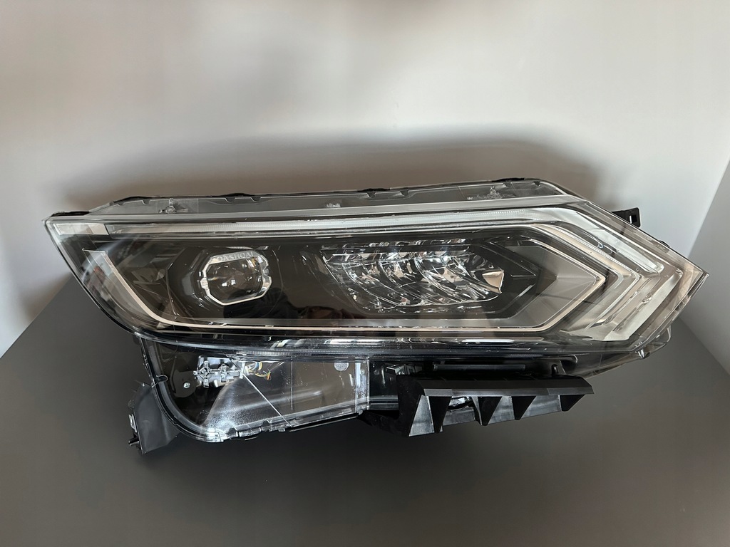 фото №1, Nissan qashqai ii lift фара правый full led 100-19011