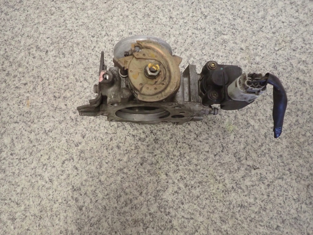 фото №9, Honda civic vii 01- 1.4i дроссельная заслонка воздуха