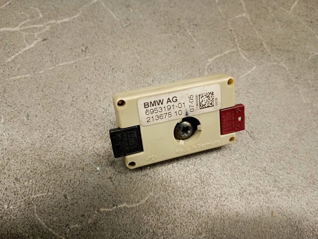 Купити 213675 підсилювач антенний bmw e61