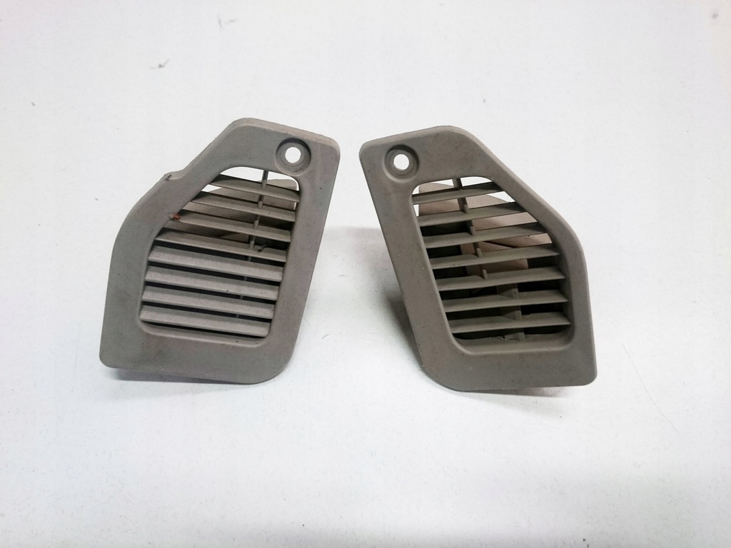 фото №1, Решітка ґрати обдув lancia voyager