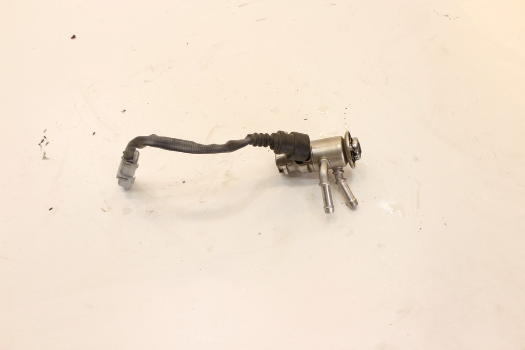 фото №6, Інжектор форсунка adblue 208997976r renault scenic iv 1.7 dci