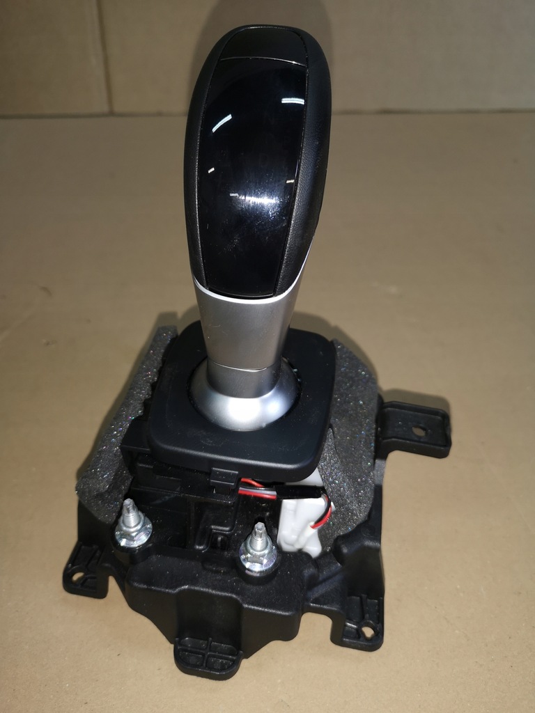 фото №1, Alfa romeo stelvio домкрат перемикання передач автоматична коробка передач