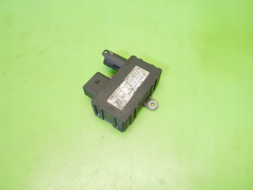 Реле свічка розжарювання 899087000 mercedes w169 a180 2.0 cdi 04-08 Зі Шроту