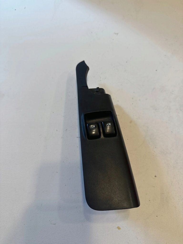 фото №1, Chevrolet tacuma 2001 кнопки окон