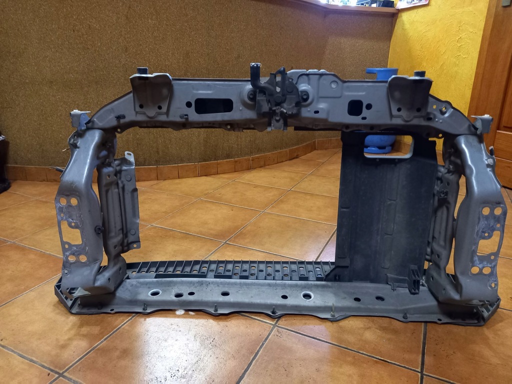 фото №5, Підсилювач передній toyota yaris ii 09r 1.0b