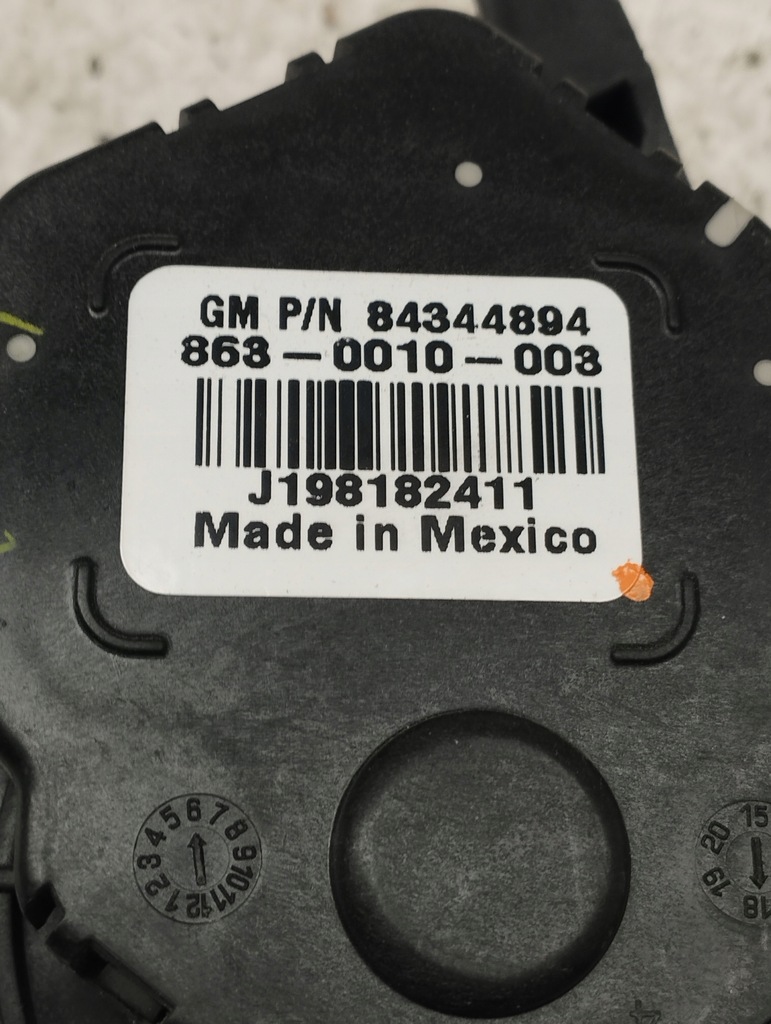 фото №10, Opel insignia b потенциометр газа педаль 84344894