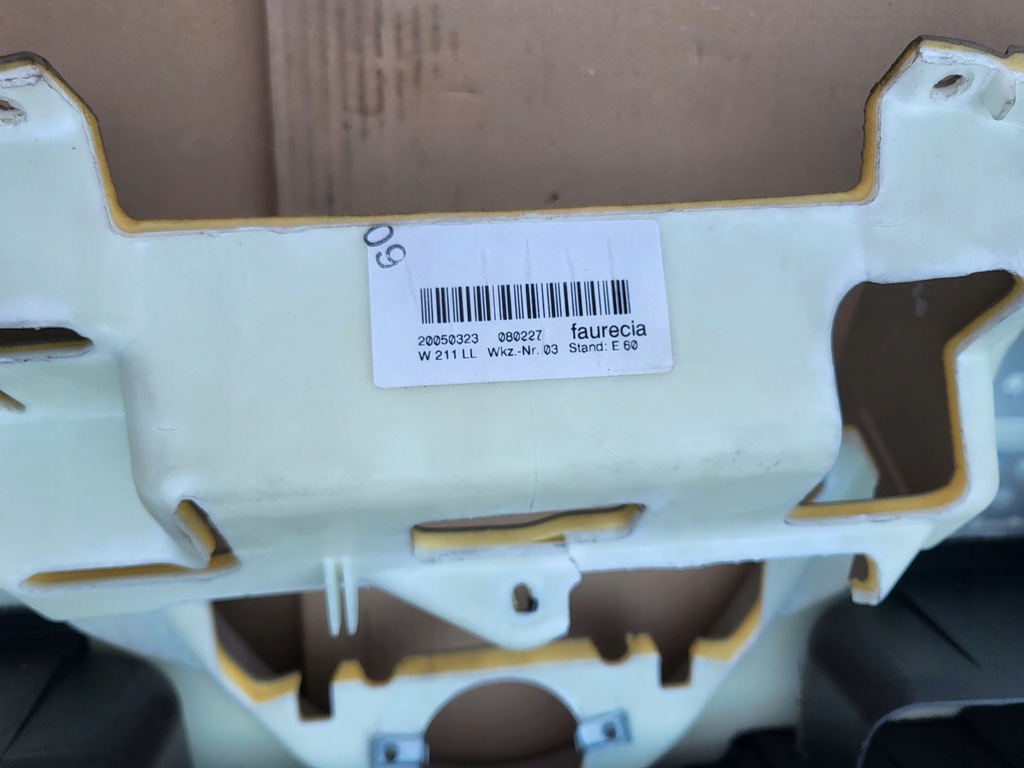 фото №13, Панель приладів приладова консоль панель приладів mercedese e w211 оригінальний номер europa