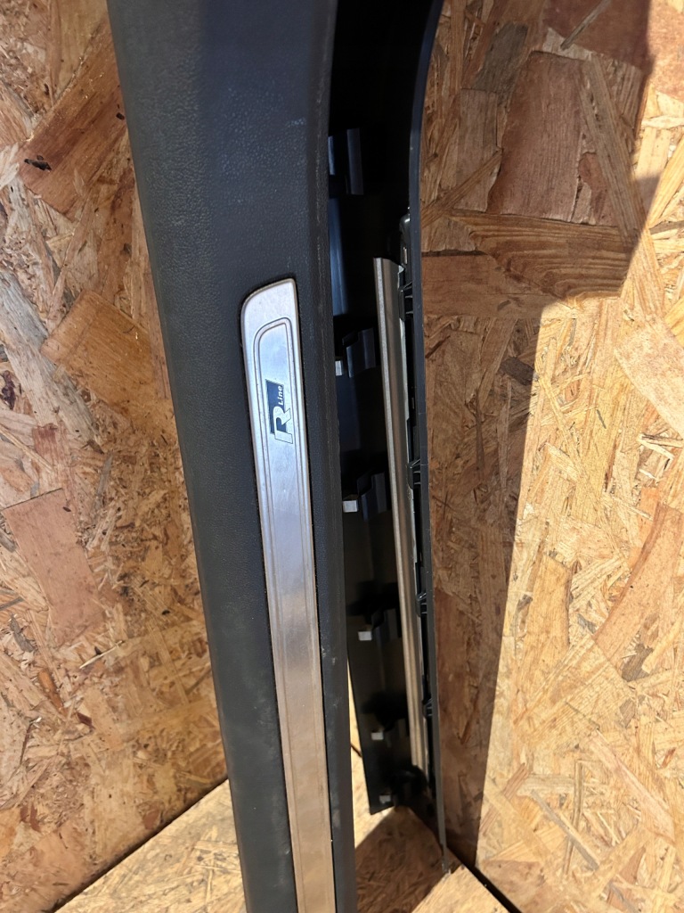 фото №2, Молдинг порог правая левая vw passat b8 r-line