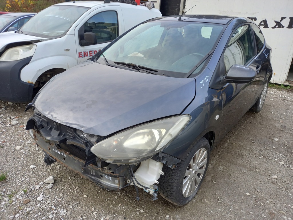 фото №8, Mazda ii 2 de лампа правий задня права задня