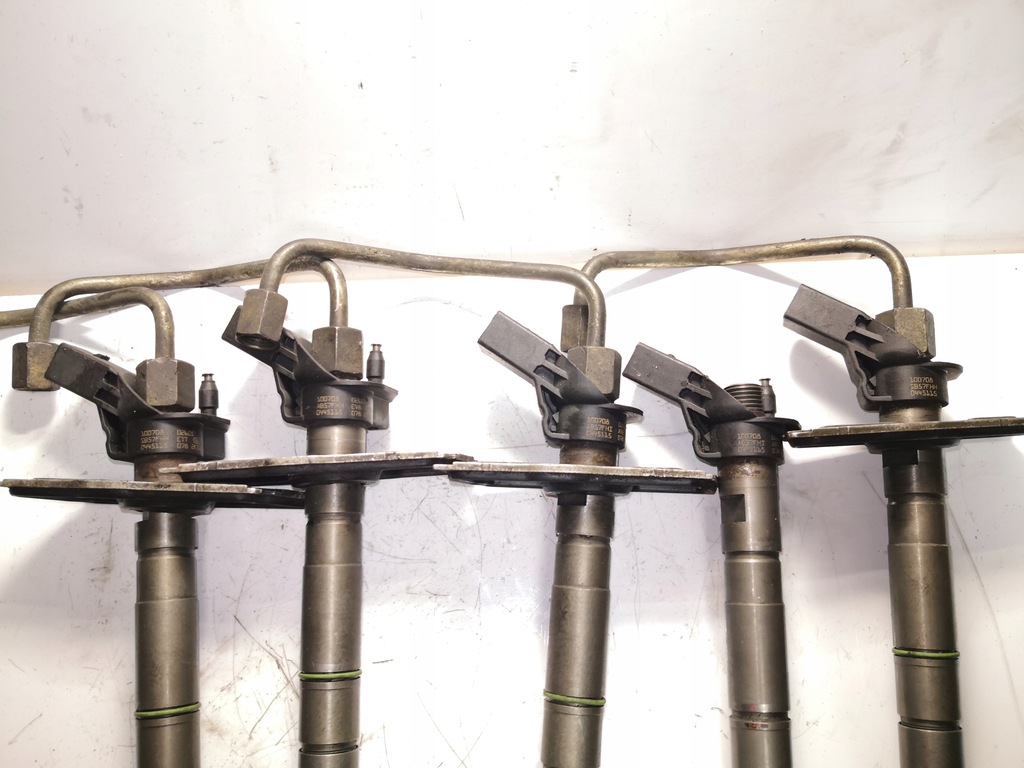 фото №6, Форсунка audi a6 c6 a4 b7 q7 vw phaeton 3.0 tdi v6 bmk 0445115078