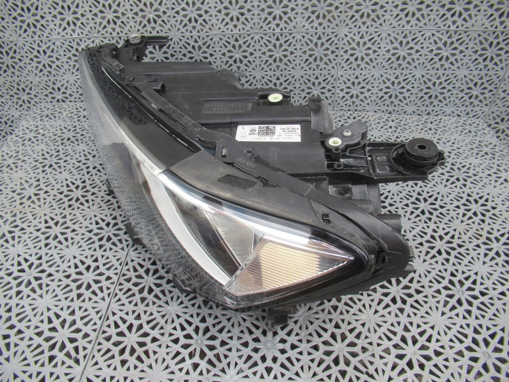 фото №2, Лампа передняя левая vw t-roc