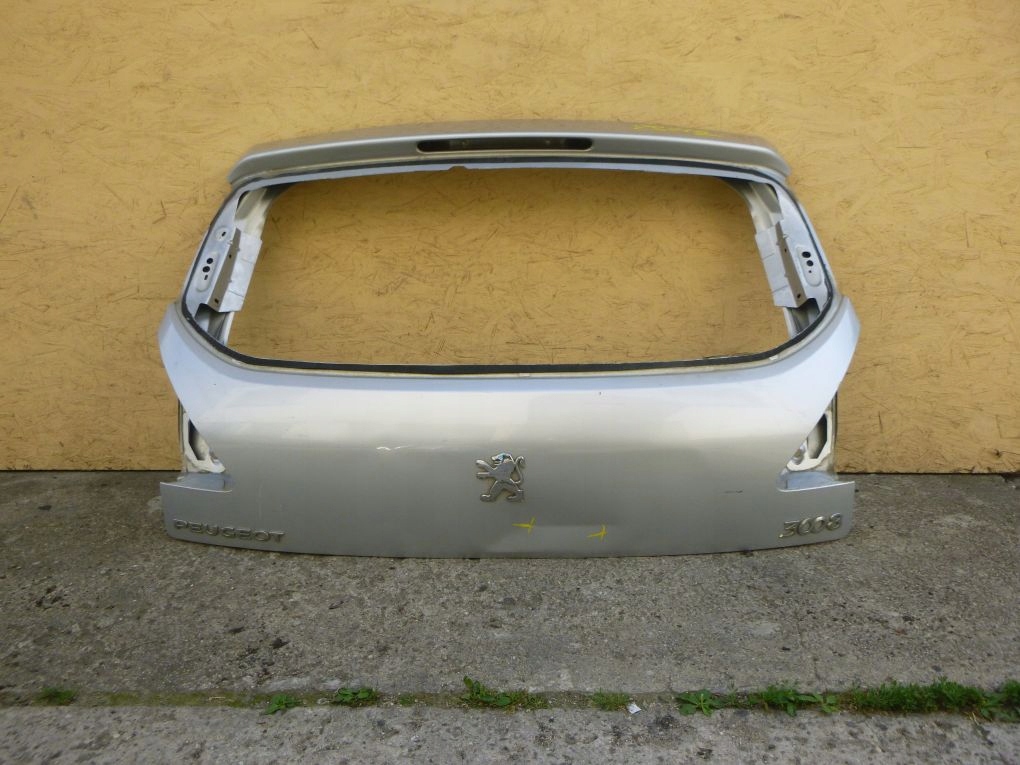 фото №1, Peugeot 3008 t84 крышка багажника задняя