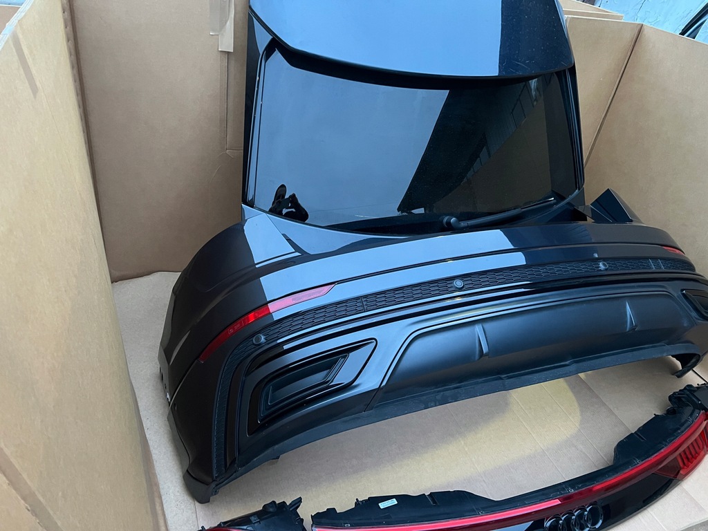 фото №12, Audi q8 4m8 s-line ly9t kompletny задня лампи matrix бампер кришка багажника вихлоп