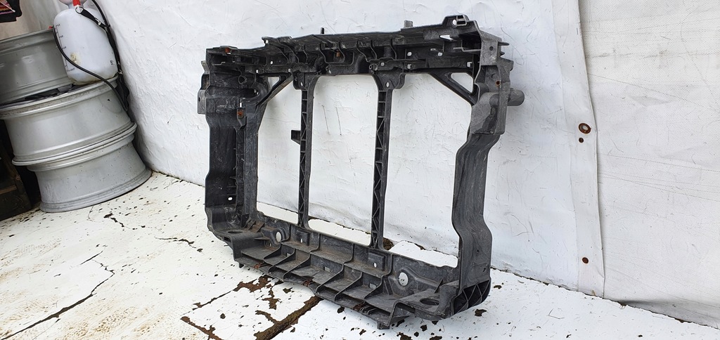 фото №8, Mazda 6 vi 3 iii pas передний усилитель оригинал