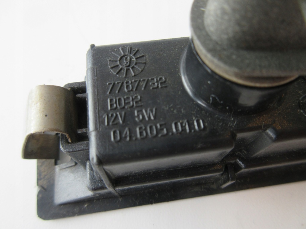 фото №6, Лампа номерного знака fiat seicento 7767732 + 2 разъёмы