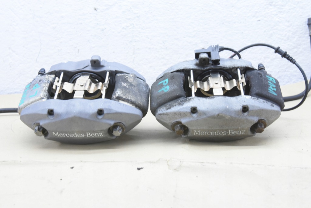 фото №1, Mercedes slk r171 w171 3.5i суппорт тормозной левый правый перед 330mm