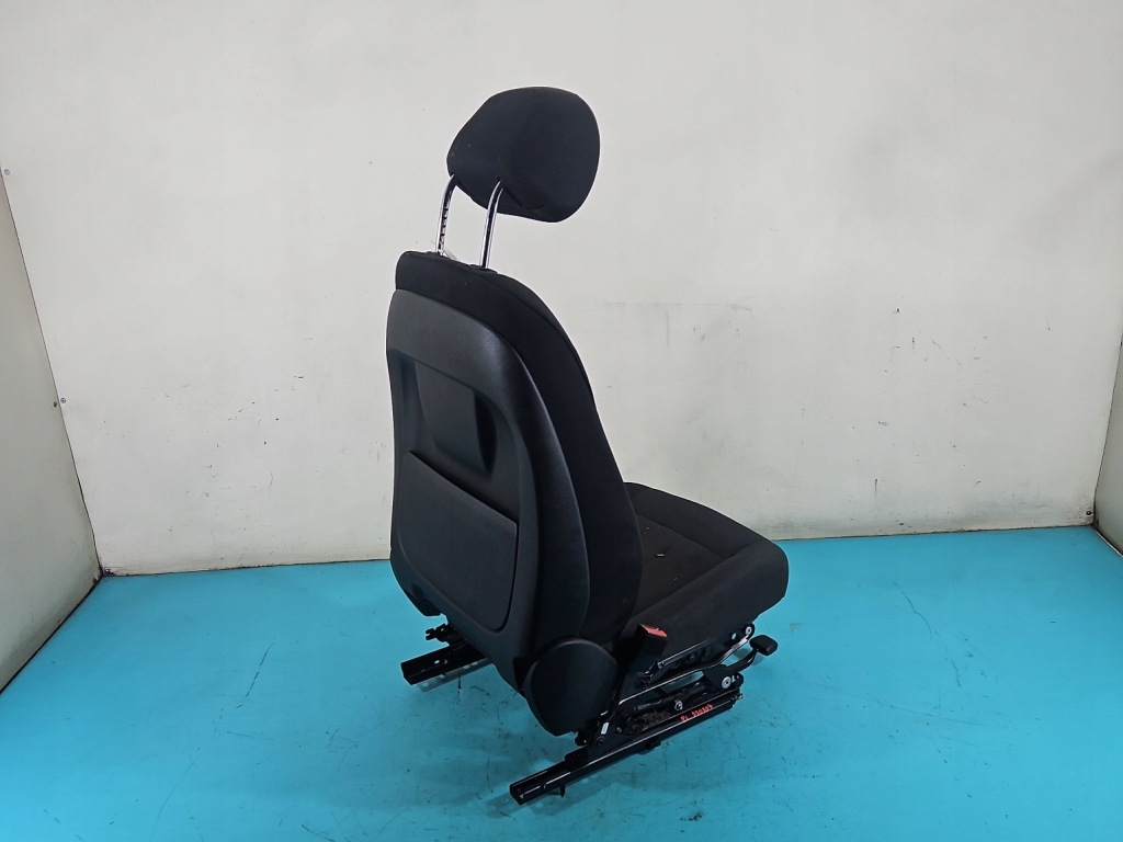 Сидіння ліве перед водія bmw x5 f15 європа  5d електрично регульовані Недорого