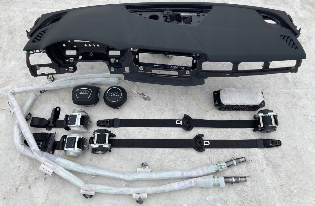 фото №15, Audi a5 f5 приборная панель консоль приборная панель pulpit подушки безопасности srs подушка безопасности ремни шторки безопасности mix