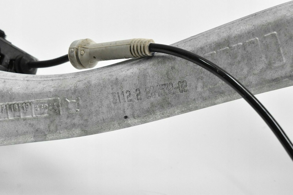 фото №5, Bmw m3 f80 f82 f83 поворотный кулак правая перед 2284002