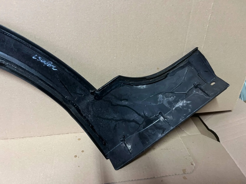 фото №8, Молдинг крила skoda superb iii 3v9853507 права перед передня