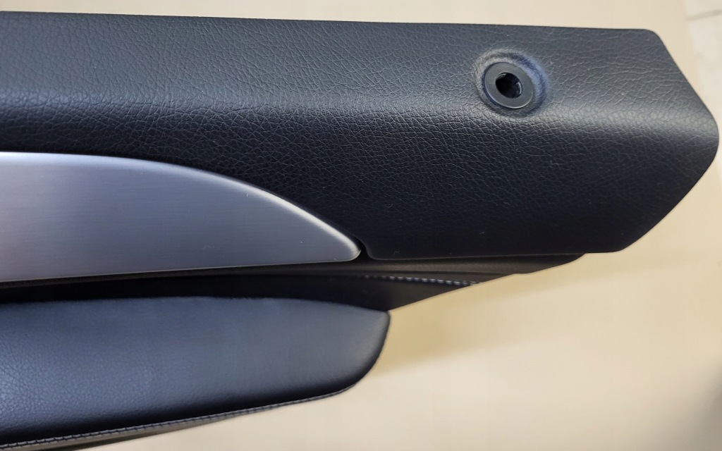 Обивка обшивка с дверь правый перед пассажира mercedes ml w166 оригинальный номер европа Доставка