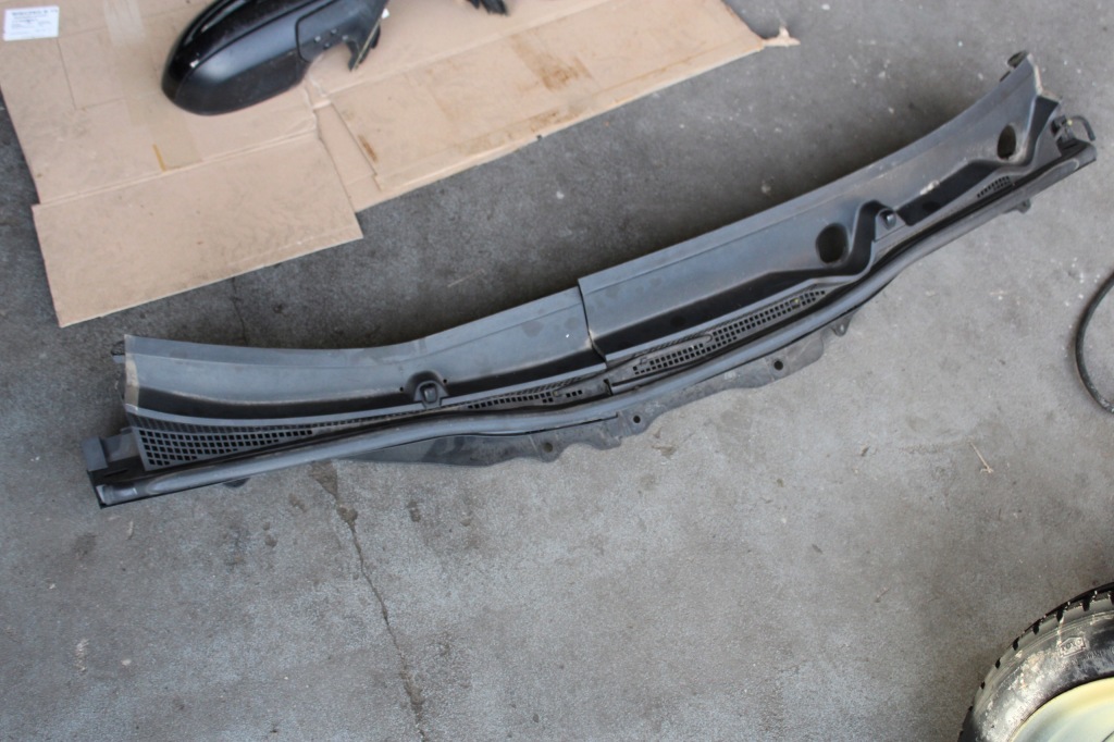 фото №1, Mazda 2 07-14 жабо пластиковий europa