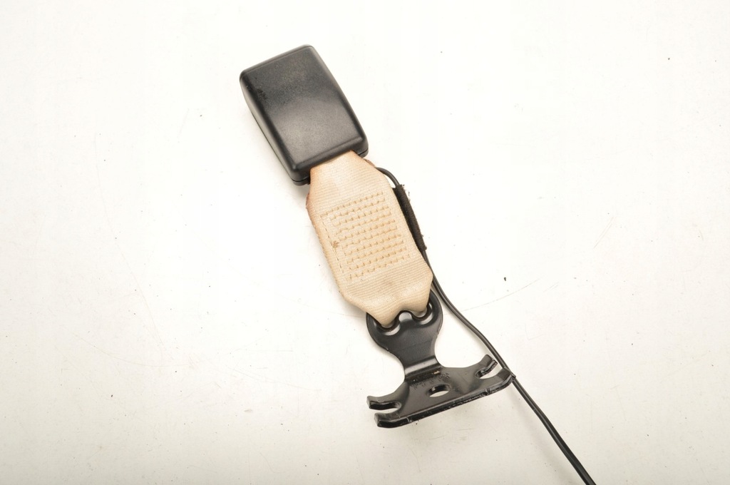 фото №1, Maserati ghibli iii замок ремней безопасности 670019308