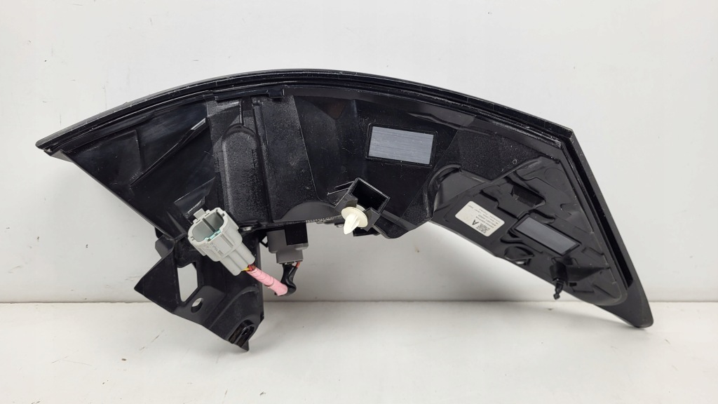 Купити -фара задній задня правий nissan ariya 2022-