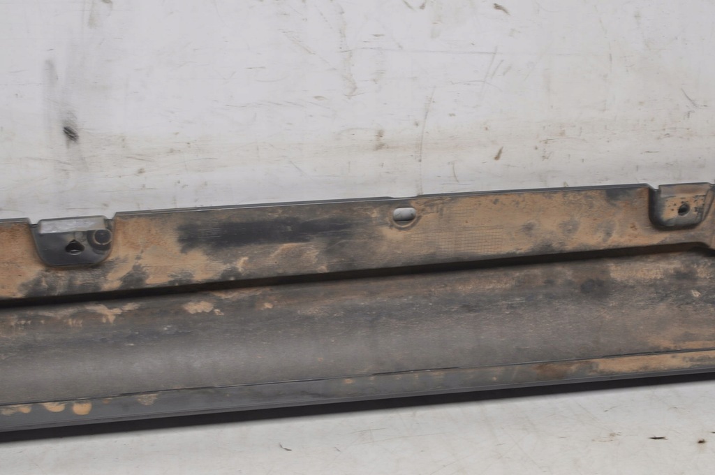 фото №12, Mercedes w213 накладка порог левая amg sedan a2136900102