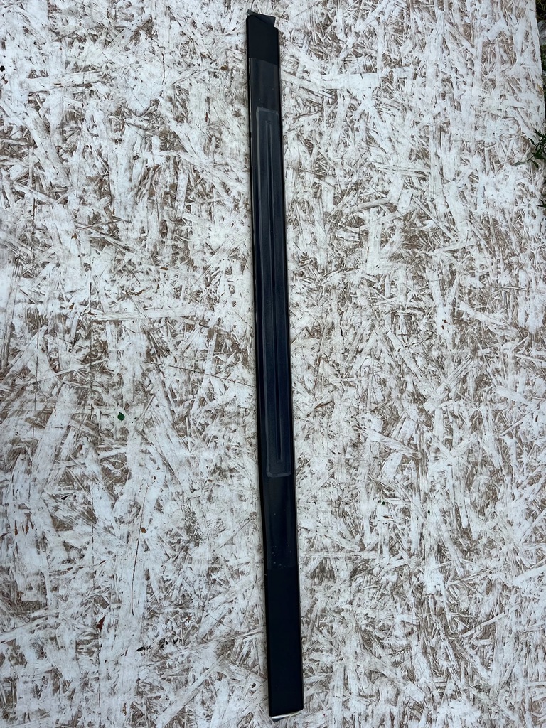 фото №1, Audi a3 8p4 8p 2003- молдинг порог правая перед