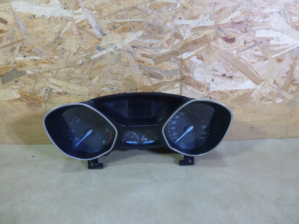 фото №1, Focus mk3 счетчик приборная панель bm5t10849cu