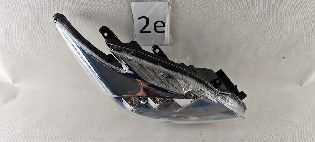 фото №6, Toyota prius iii 3 full led правый фара лампа правая