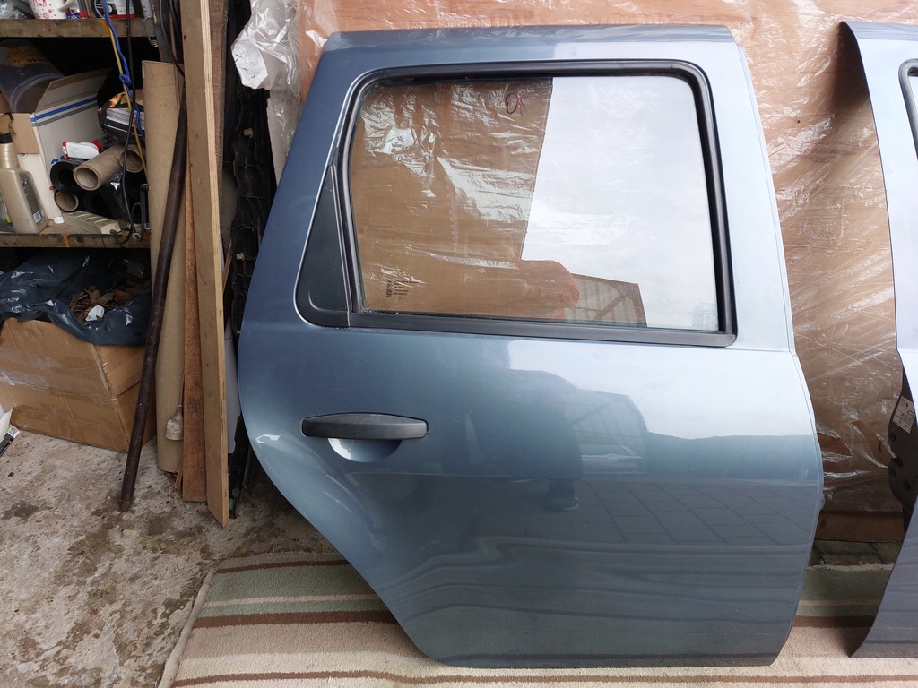 фото №10, Двері праве перед задня dacia duster i 12r tefaa