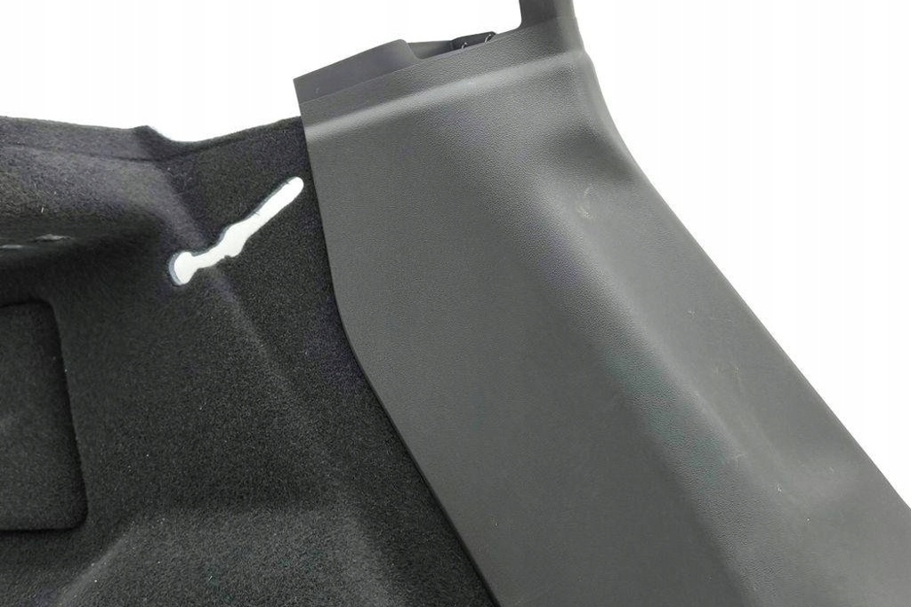 фото №13, Ліва оббивка багажника land rover range rover evoque l538