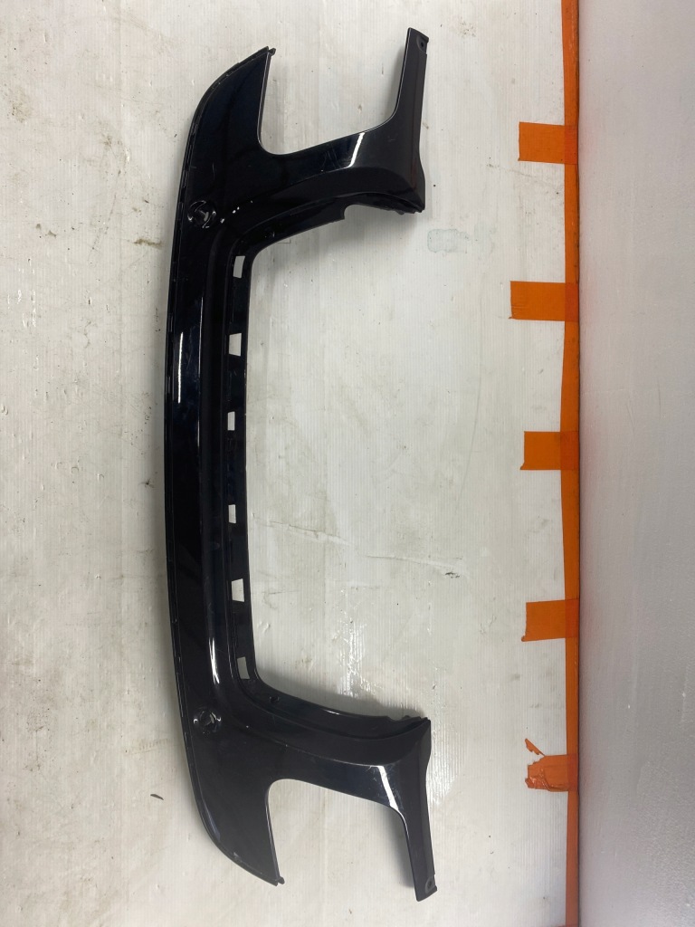 Купить Спойлер накладка диффузор бампера задний  range rover velar 19r