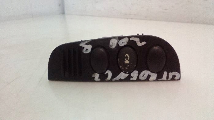 фото №1, Панель перемикачів citroen c2 96428403xt