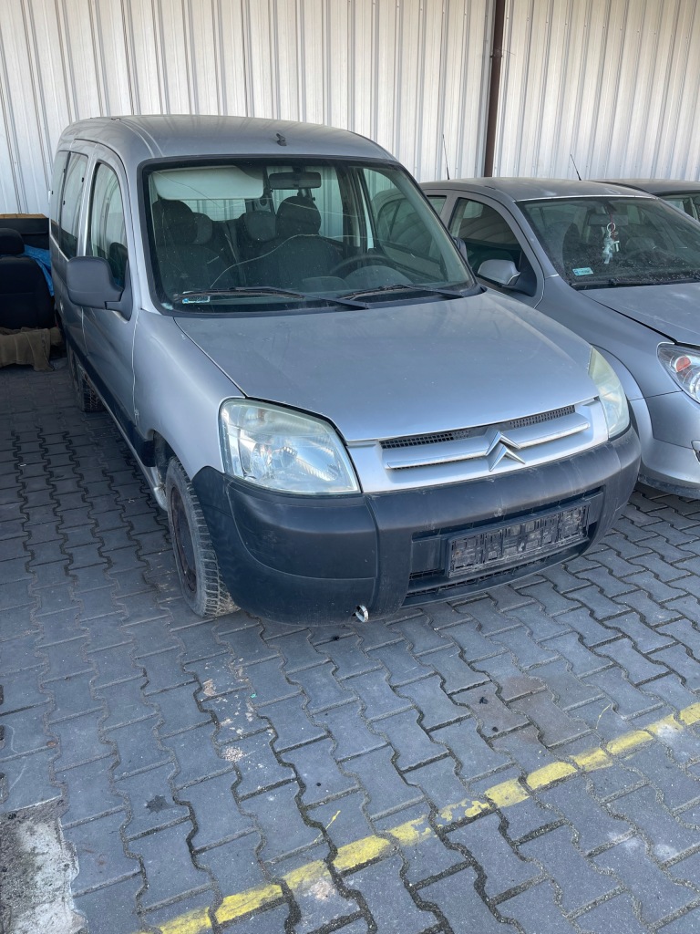 Citroen berlingo 1 стекло задняя левая w дверь Доставка
