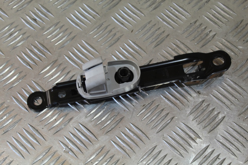 фото №1, Регулировка ремней безопасности правая fiat 500x