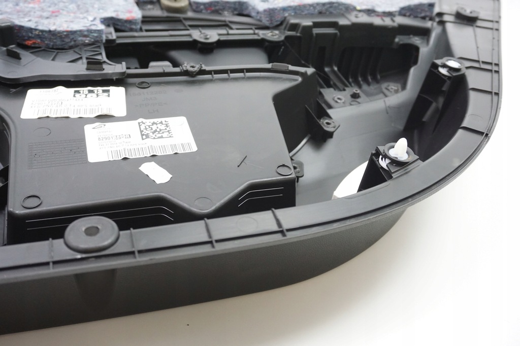 фото №10, Обивка дверь левый задний talisman initiale paris