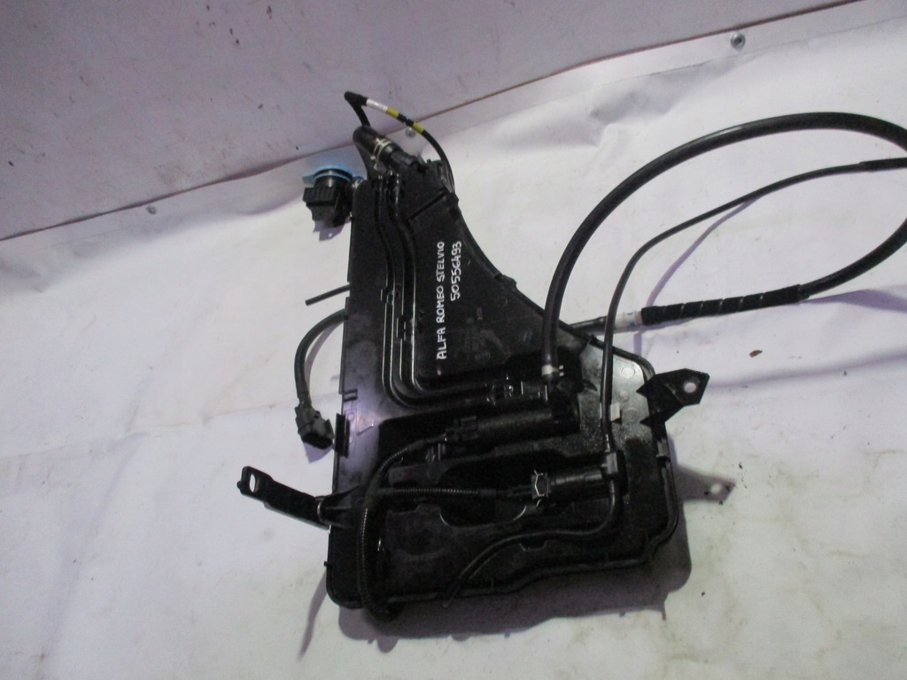 фото №7, Бак распылителя alfa romeo stelvio 50556493