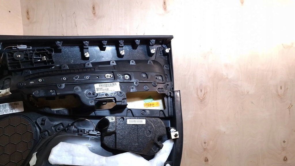 фото №7, Dodge durango iii 2020 обшивки двері