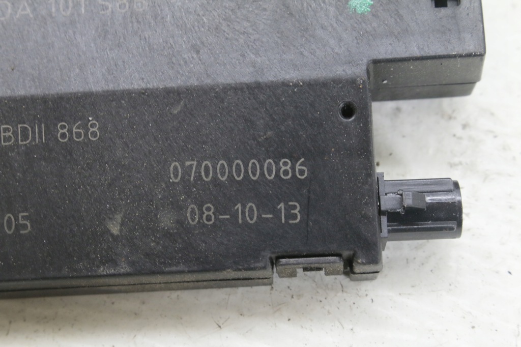 фото №10, Усилитель антенный bmw f11