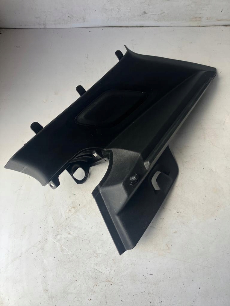 фото №1, Защита стойка правый задняя xc40