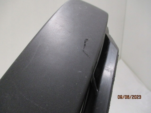 фото №8, Renault megane iii молдинг бампера передний