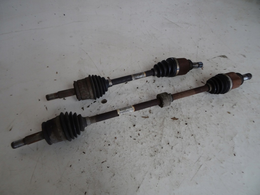 фото №1, Приводной вал правый перед mitsubishi colt