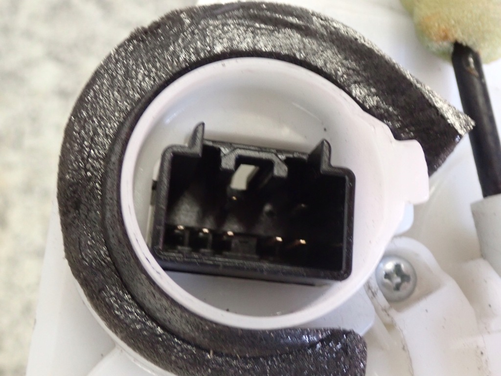 фото №4, Mazda2 mazda 2 08- замок двері передній лівий